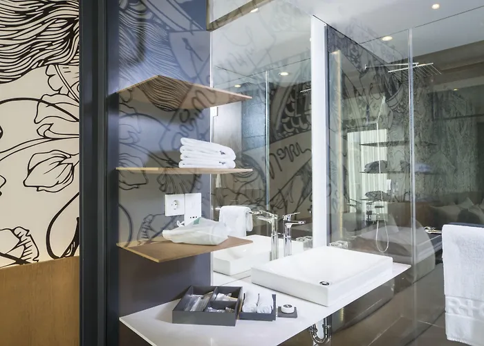 Artotel Bali 4*