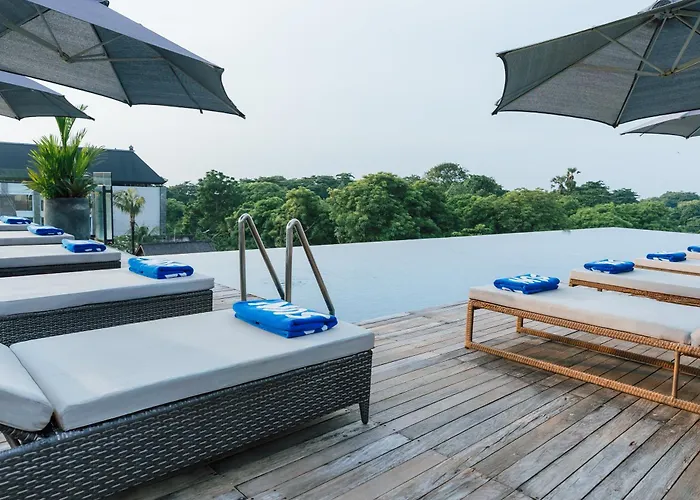 Artotel Bali 4*
